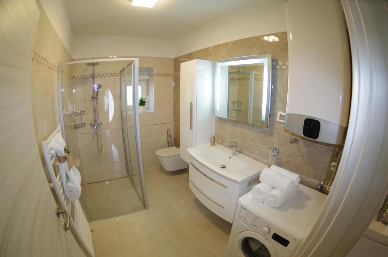 Holiday Home Elvis, Village Kujici Hreljići エクステリア 写真